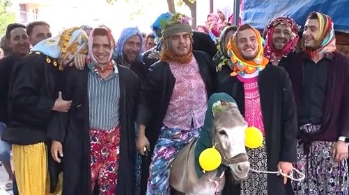 SAĞDIÇLAR KADIN OLURSA