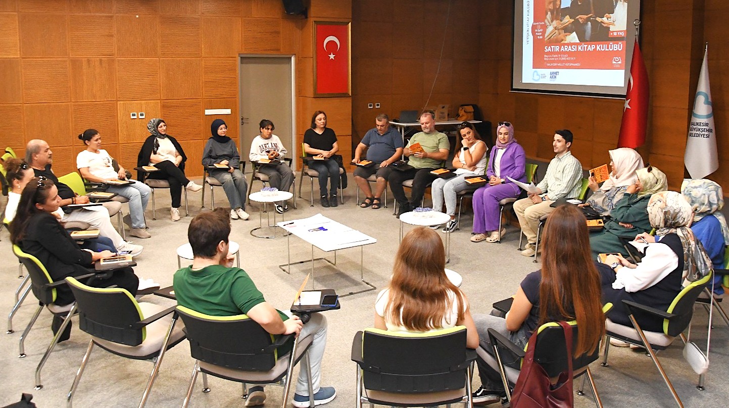 KİTAP KULÜBÜ’NE YOĞUN İLGİ