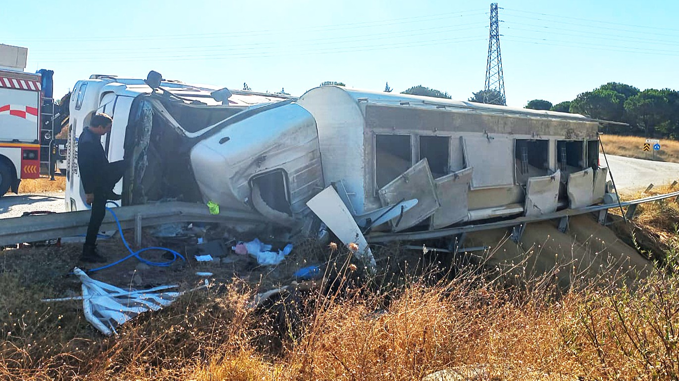 BALIKESİR’DE TANKER KAZASI: 1 ÖLÜ