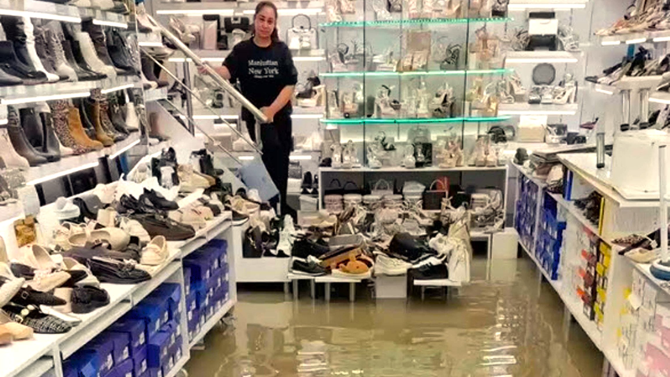 YAĞMURUN ARDINDAN İZMİR(!)