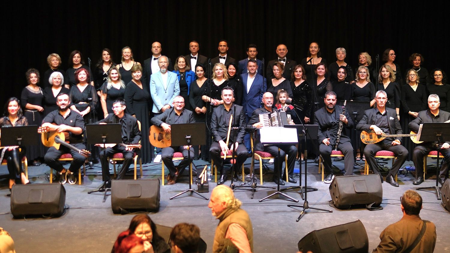 ALTIEYLÜL’DE YEŞİLÇAM EZGİLERİ