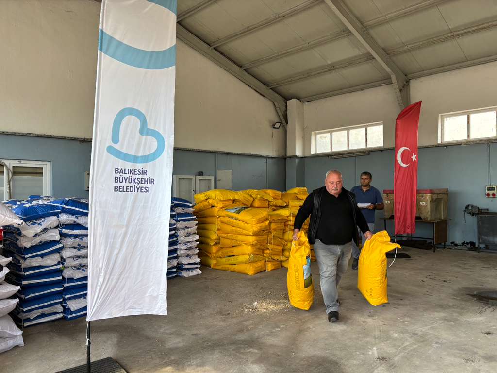 ÇİFTÇİYE BÜYÜK TOHUM DESTEĞİ