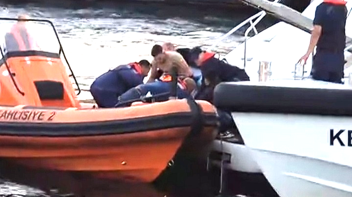 DENİZİN ORTASINDA CAN PAZARI