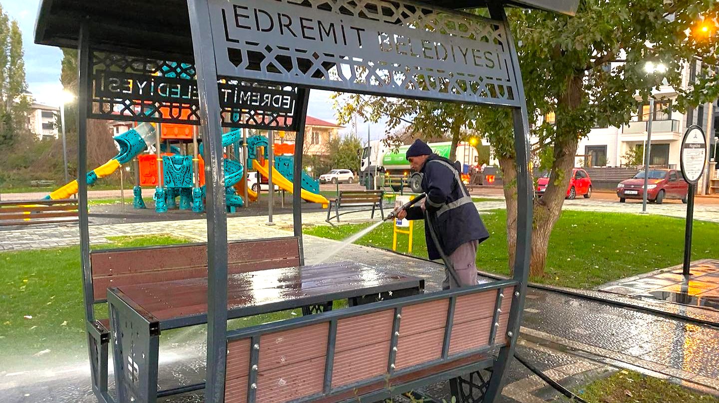 YAĞMUR SONRASI TEMİZLİK