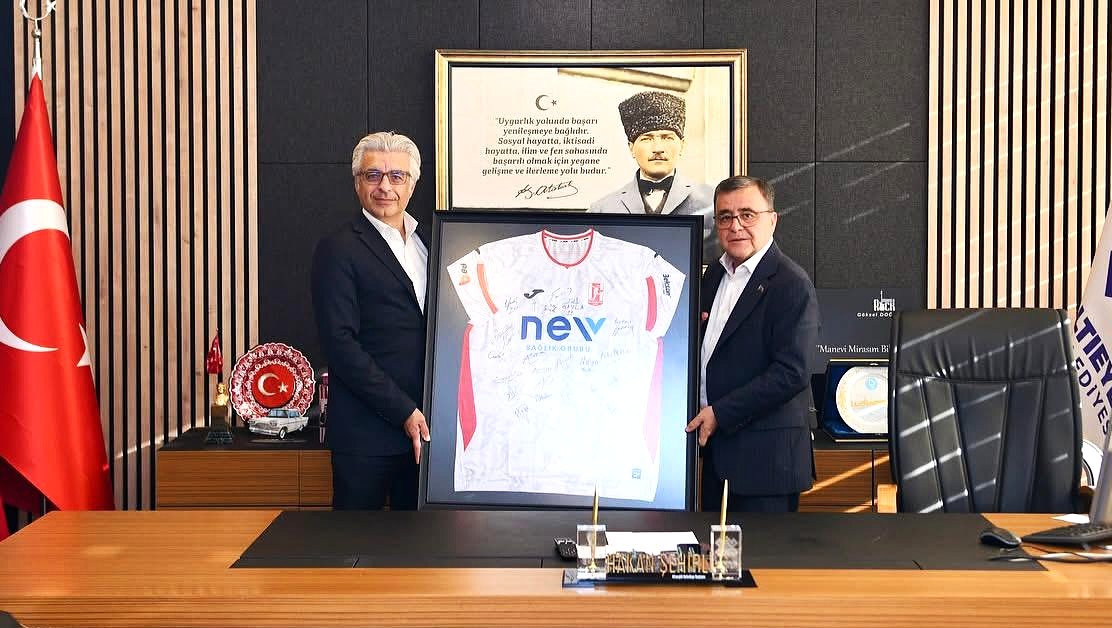 MAAŞINI BAL-KES’E BAĞIŞLADI