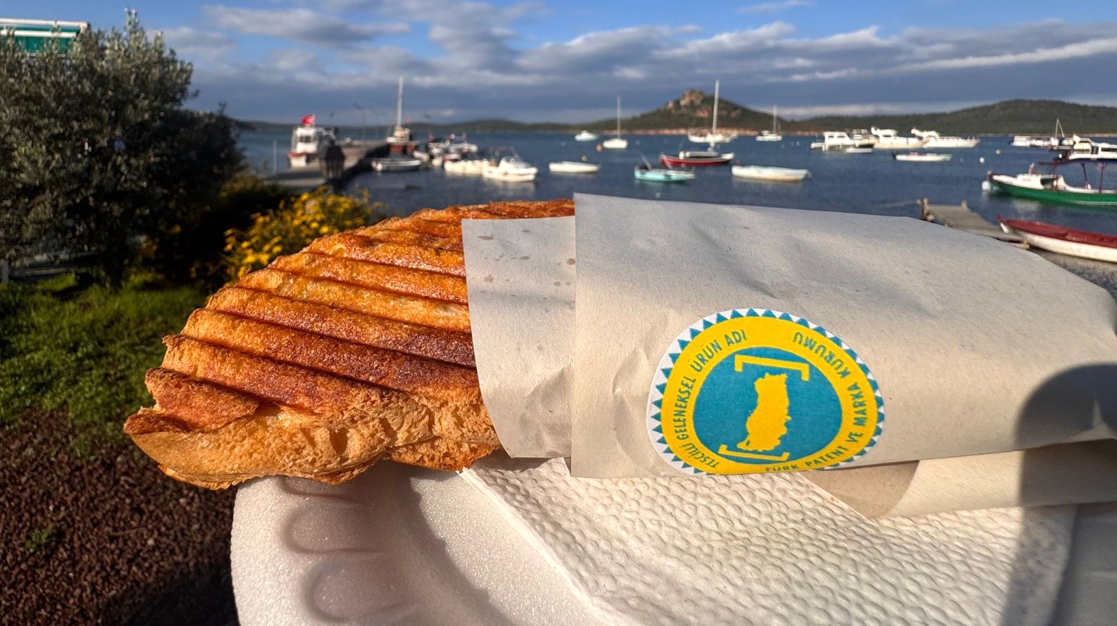 AYVALIK TOSTU VE KURABİYESİNE TAM NOT