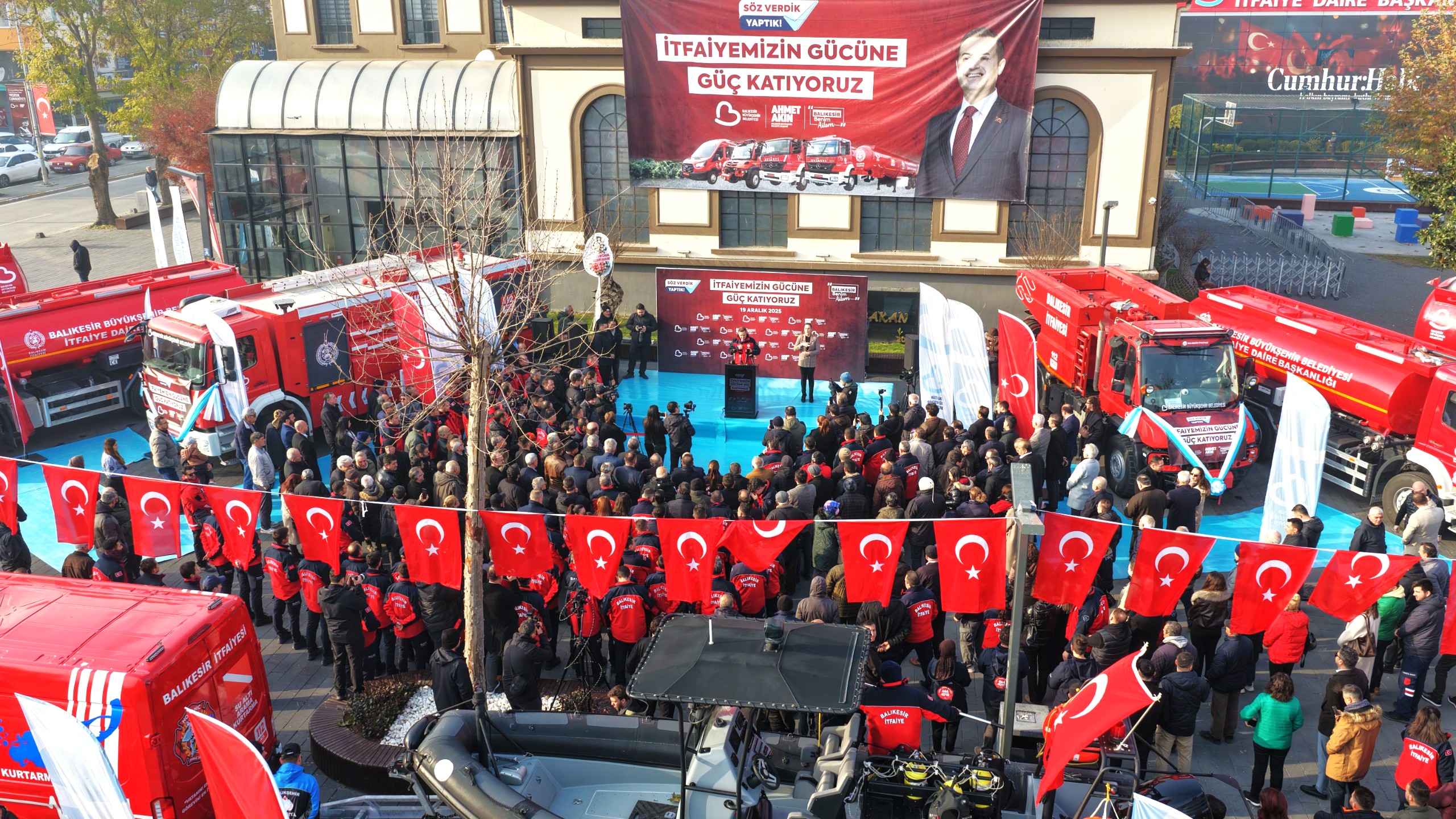 İTFAİYE FİLOSU DAHA DA GÜÇLENİYOR