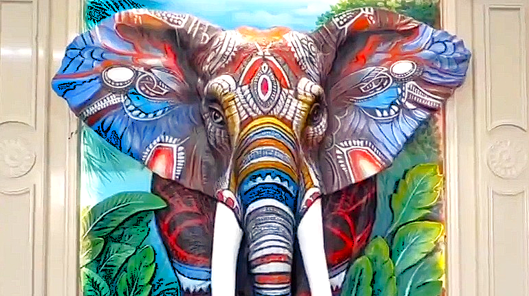 ETKİLEYİCİ BİR SANAT