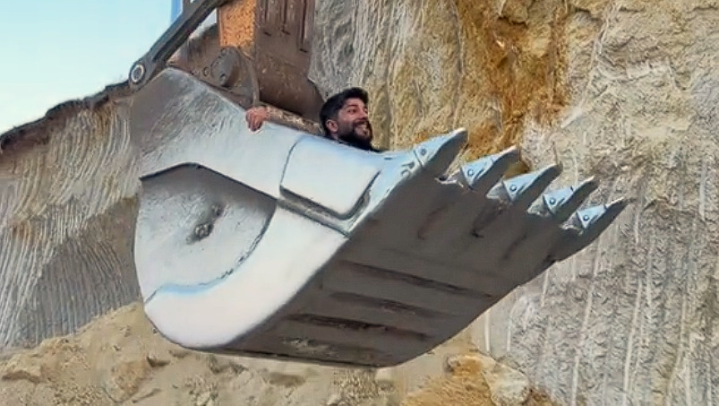 KEPÇEYLE KORKU ŞAKASI